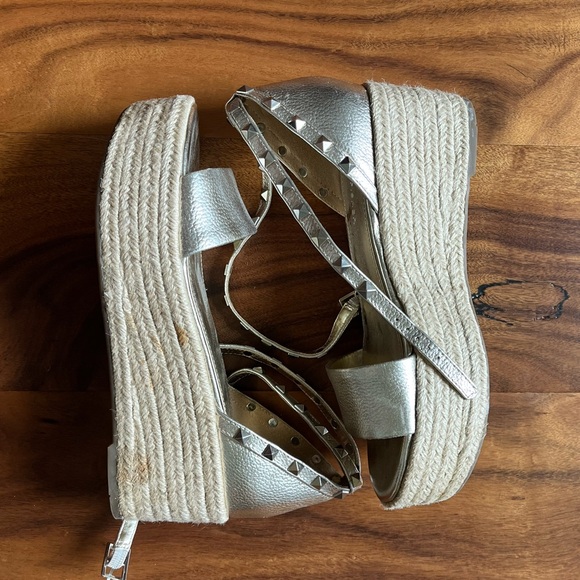 Marc Fisher Jazlyn Studded Sandals - Picture 3 of 5